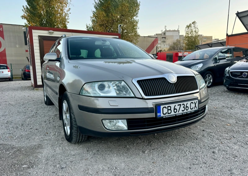 Skoda Octavia 2.0 TDI 4x4, снимка 7 - Автомобили и джипове - 47844357