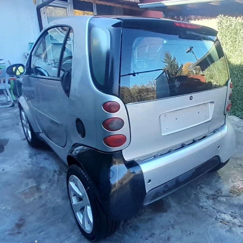 Smart Fortwo 600, снимка 4 - Автомобили и джипове - 47853145