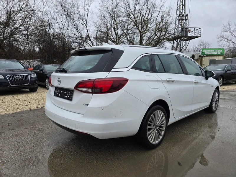 Opel Astra 1.6CDTI - 110к.с., снимка 4 - Автомобили и джипове - 48154105