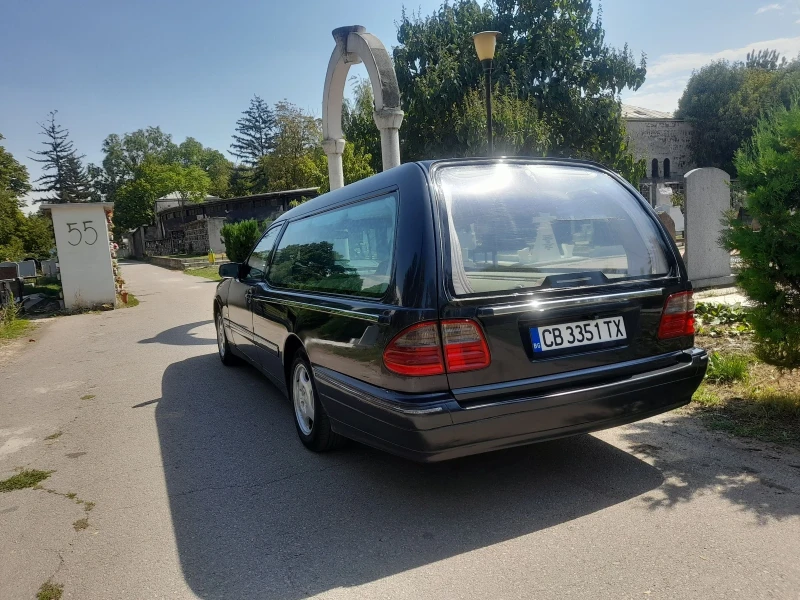 Mercedes-Benz E 220 Zanardo , снимка 5 - Автомобили и джипове - 50945112