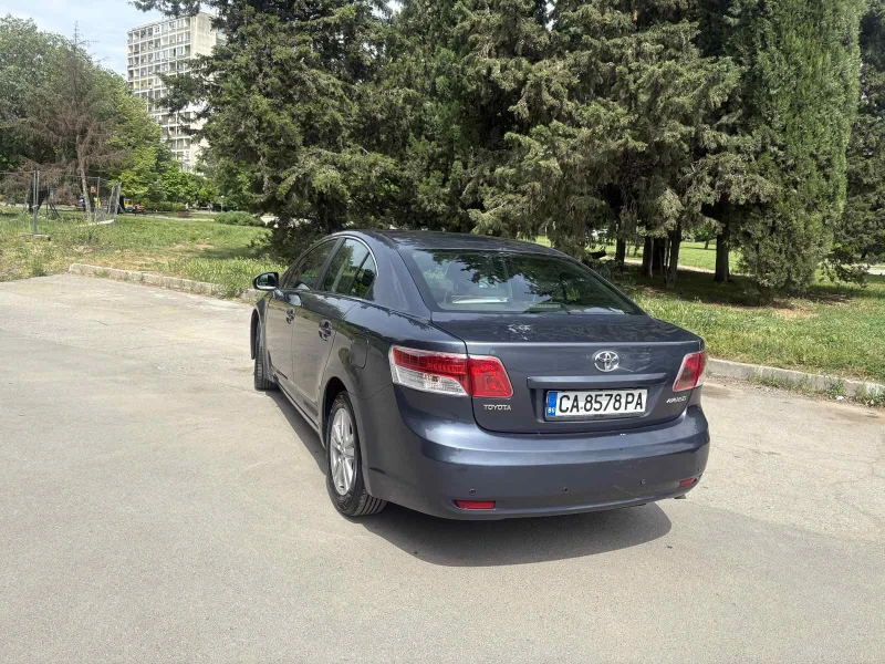 Toyota Avensis Т27, снимка 5 - Автомобили и джипове - 52636137