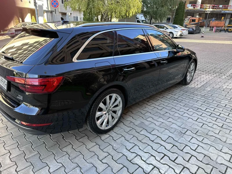 Audi A4 3.0tdi  Quattro/Matrix/Virtual/Hedap/MediaB&O, снимка 7 - Автомобили и джипове - 52627992