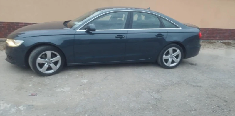Audi A6, снимка 2 - Автомобили и джипове - 52173135