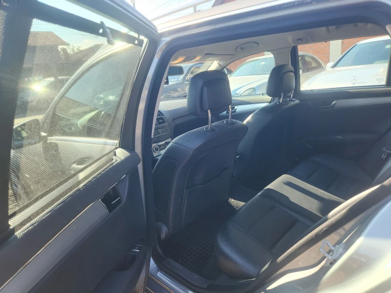 Mercedes-Benz C 220 НАВИ АВТОМАТИК КОЖЕН САЛОН , снимка 12 - Автомобили и джипове - 52068840