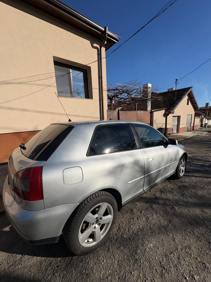 Audi A3 1.9 TDi, снимка 7 - Автомобили и джипове - 52815335