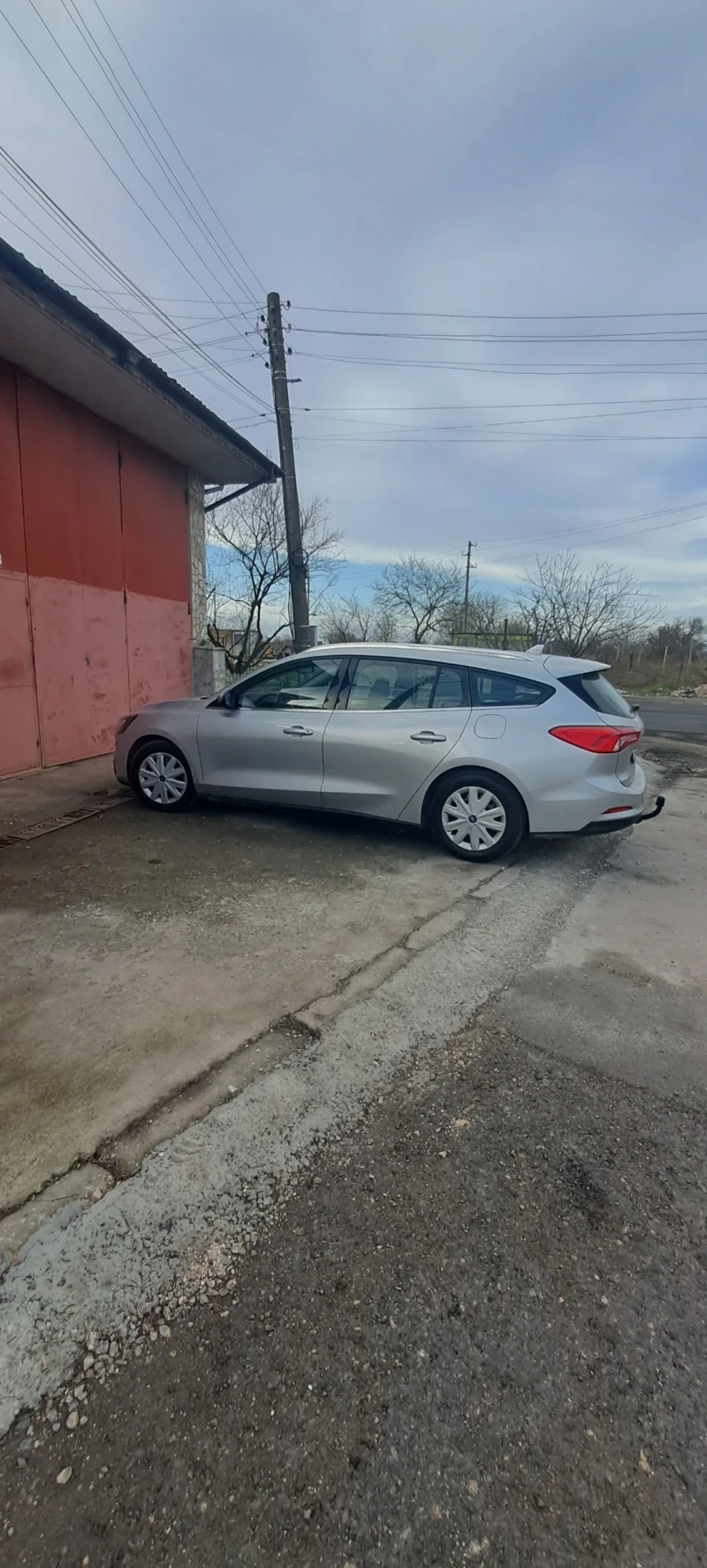 Ford Focus 1.5, снимка 3 - Автомобили и джипове - 53024471