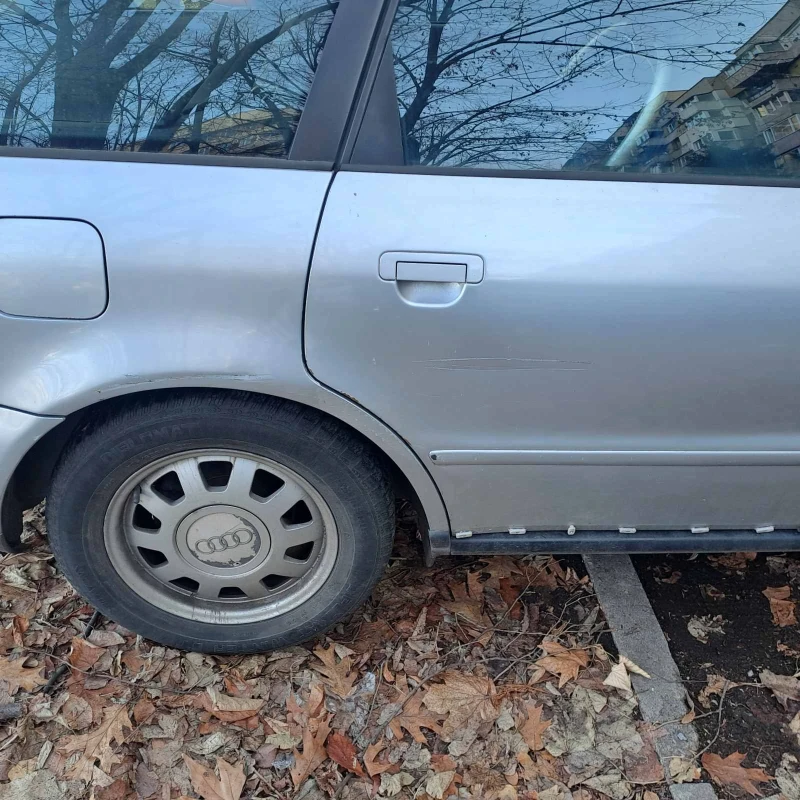 Audi A4 1.8, снимка 4 - Автомобили и джипове - 53133405