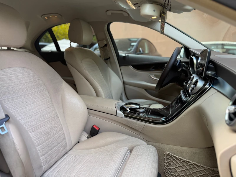 Mercedes-Benz C 180 Mercedes-Benz C 180 AVANTGARDE | 2015 г. | Автомат, снимка 10 - Автомобили и джипове - 53161529