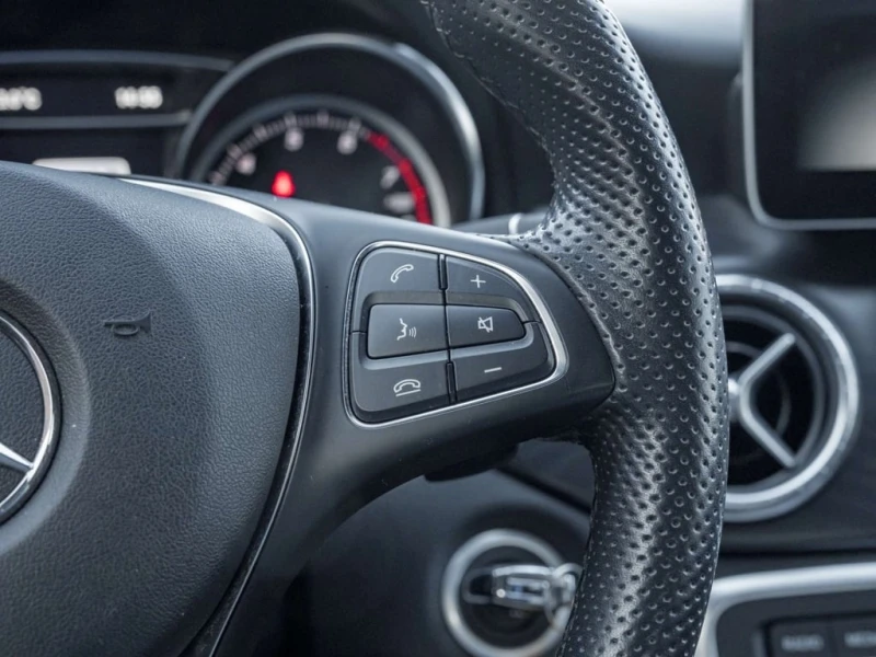 Mercedes-Benz CLA * CLA250 4M * CARFAX * ЦЕНА ДО БГ, снимка 12 - Автомобили и джипове - 53275505