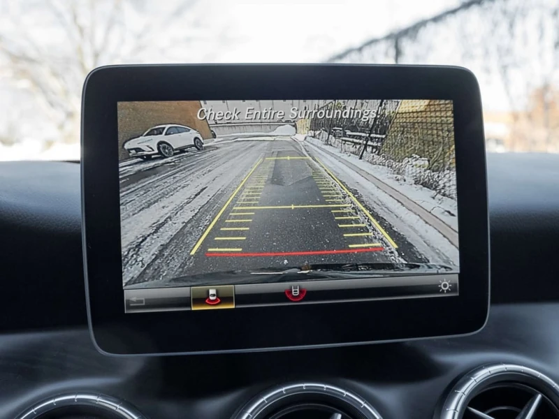 Mercedes-Benz CLA * CLA250 4M * CARFAX * ЦЕНА ДО БГ, снимка 14 - Автомобили и джипове - 53275505