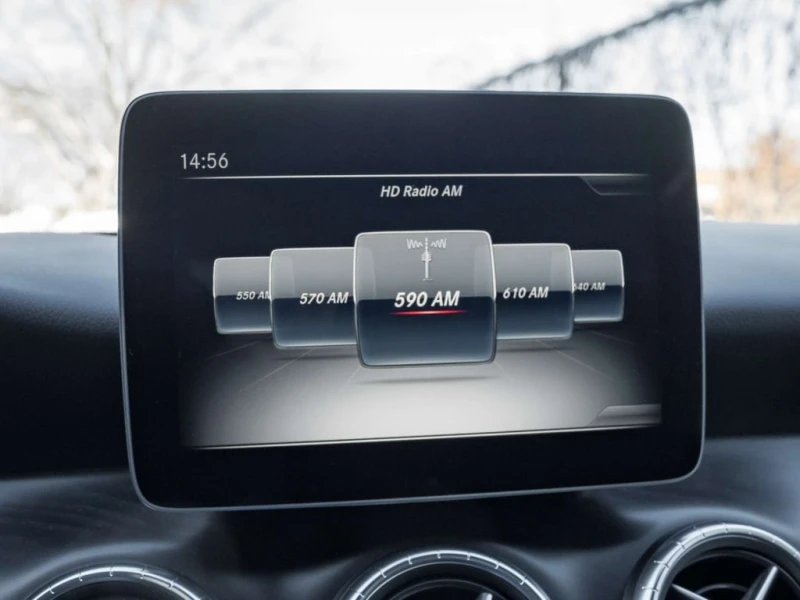 Mercedes-Benz CLA * CLA250 4M * CARFAX * ЦЕНА ДО БГ, снимка 15 - Автомобили и джипове - 53275505