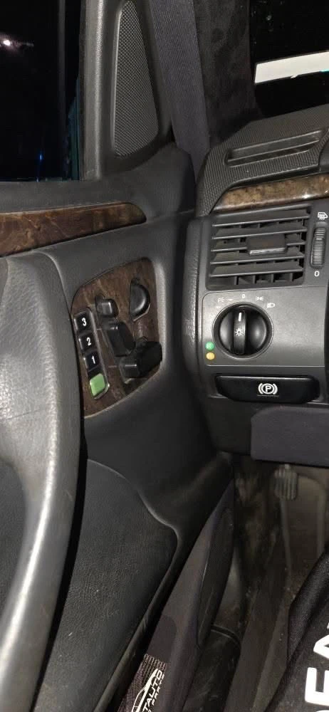 Mercedes-Benz E 430, снимка 5 - Автомобили и джипове - 53099277