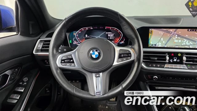 BMW 320 d M TOURING| 360| HEAD UP| DIST| ПАМЕТ| ПАНО, снимка 7 - Автомобили и джипове - 55919961