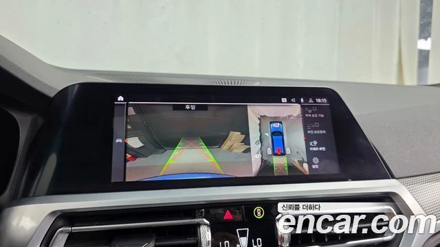BMW 320 d M TOURING| 360| HEAD UP| DIST| ПАМЕТ| ПАНО, снимка 11 - Автомобили и джипове - 55919961
