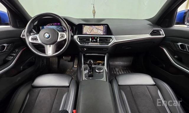 BMW 320 d M TOURING| 360| HEAD UP| DIST| ПАМЕТ| ПАНО, снимка 4 - Автомобили и джипове - 55919961