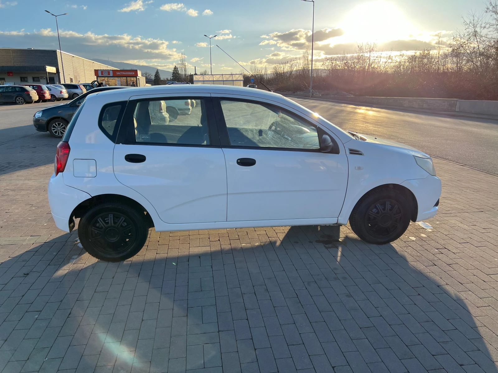 Chevrolet Aveo 1.2 62kw Климатик  - изображение 7