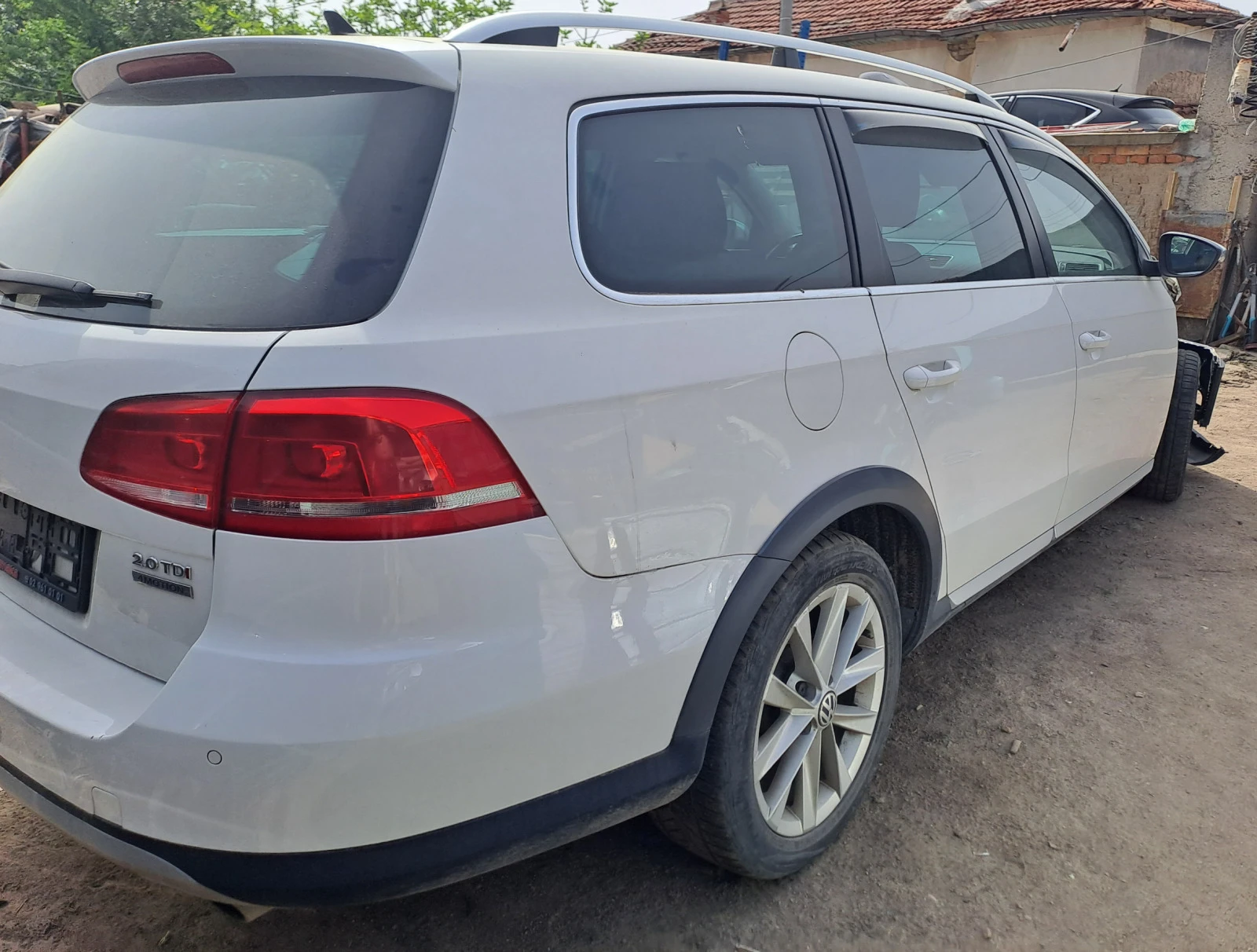 VW Passat ALLTRACK DSG 2.0tdi, 4MOTION - изображение 2