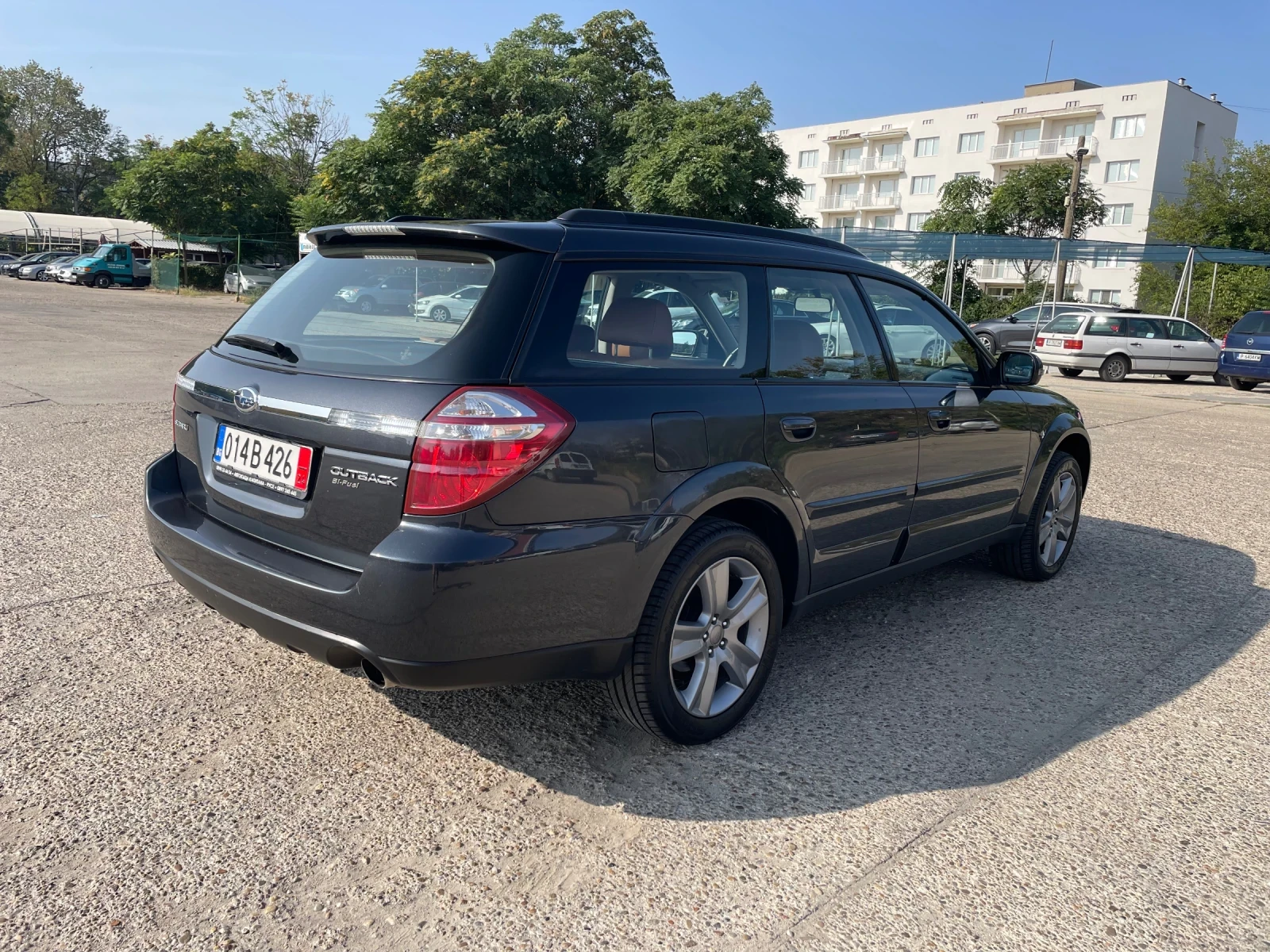 Subaru Outback 2.5 бензин-ГАЗ 173кс КАТО НОВА - изображение 6