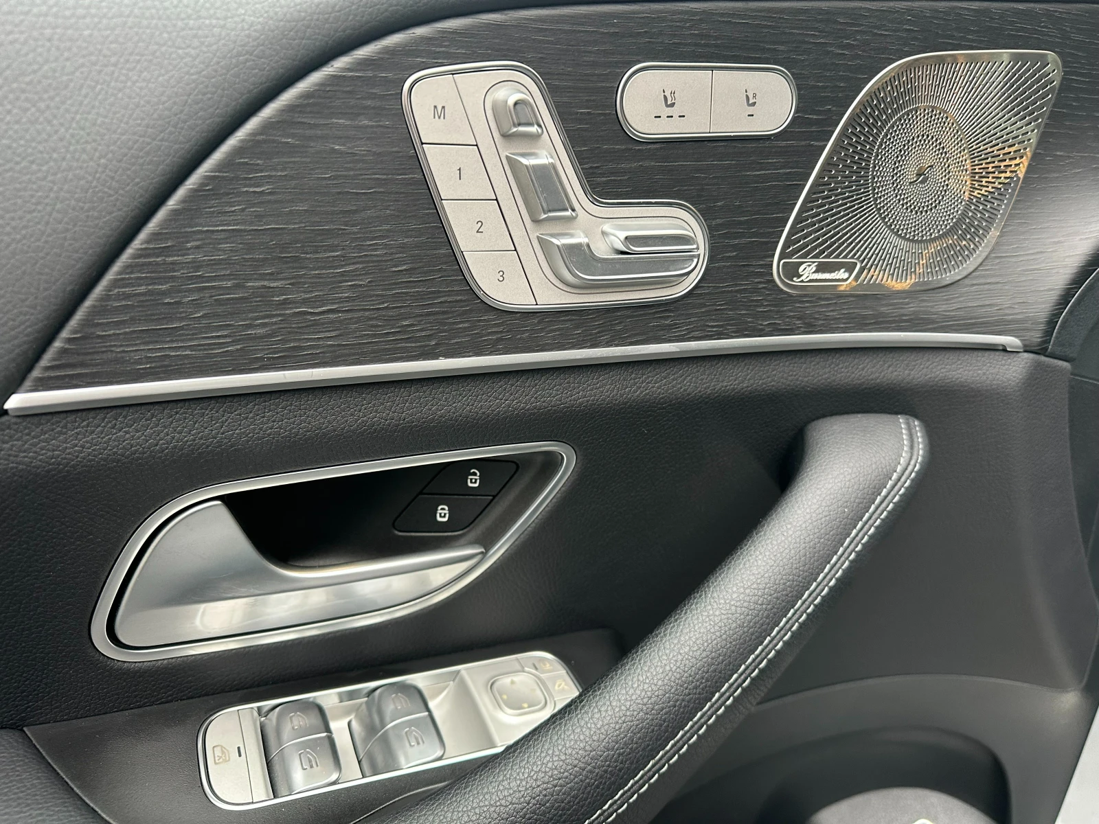 Mercedes-Benz GLE 450 COUPE* AMG-LINE* PANO* NIGHT-PACK* 360* BURMAISTER | Mobile.bg — изображение 11