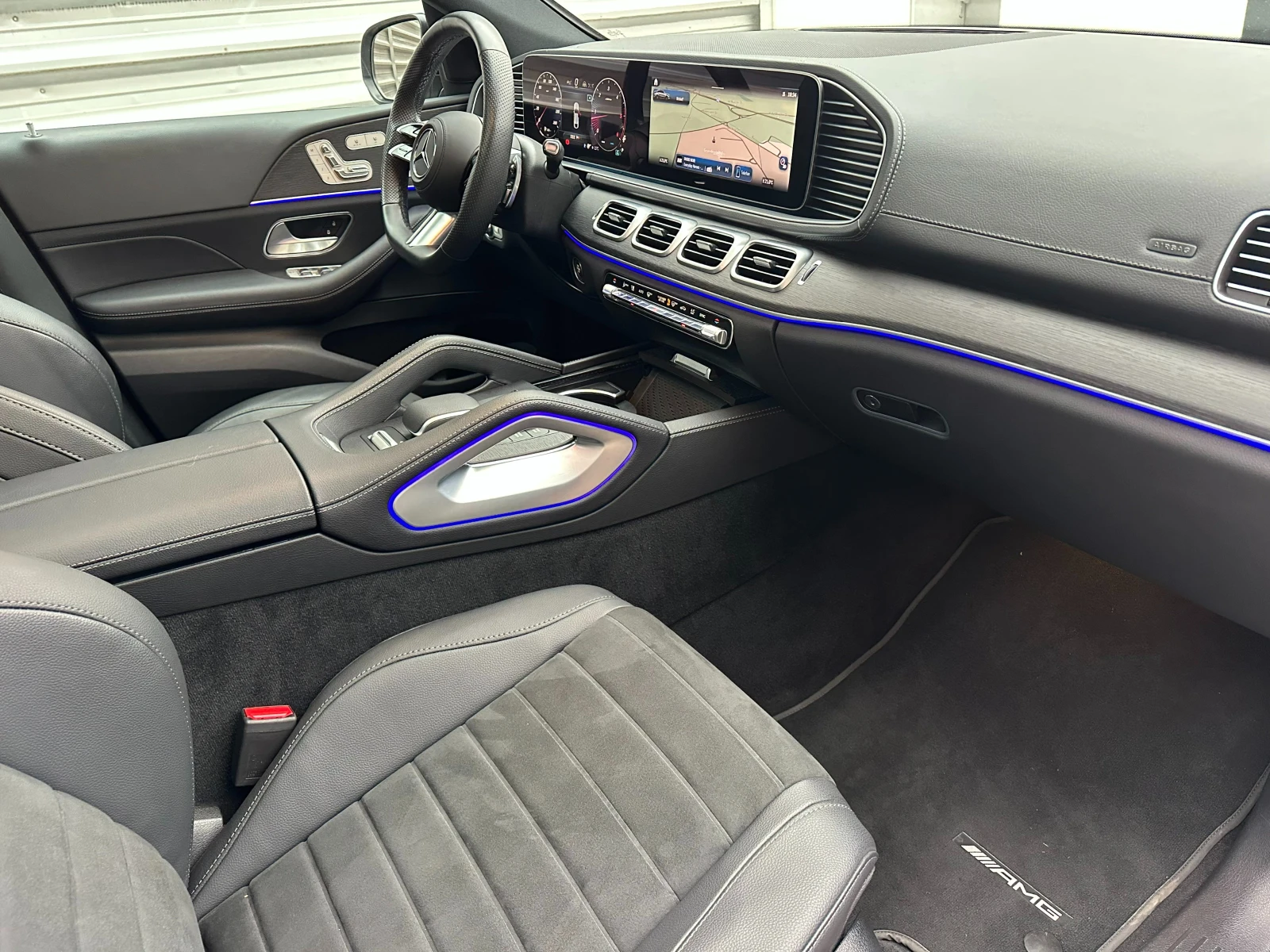 Mercedes-Benz GLE 450 COUPE* AMG-LINE* PANO* NIGHT-PACK* 360* BURMAISTER | Mobile.bg — изображение 13