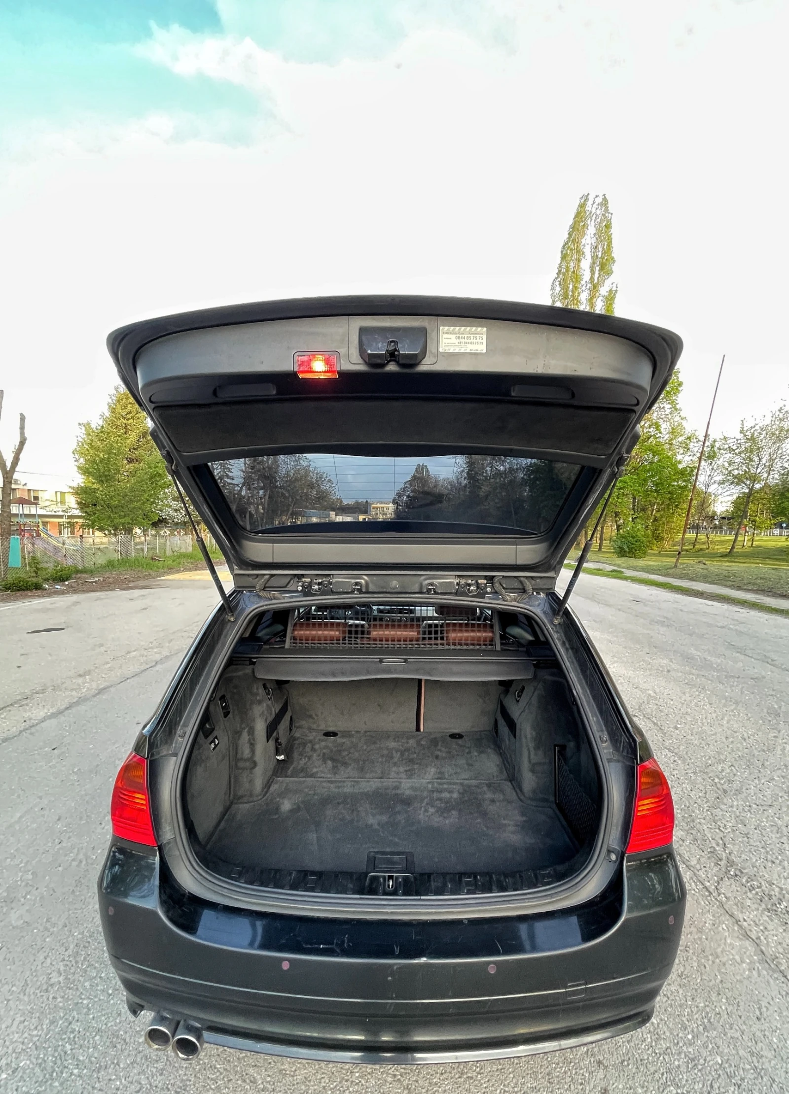 BMW 330  - изображение 7