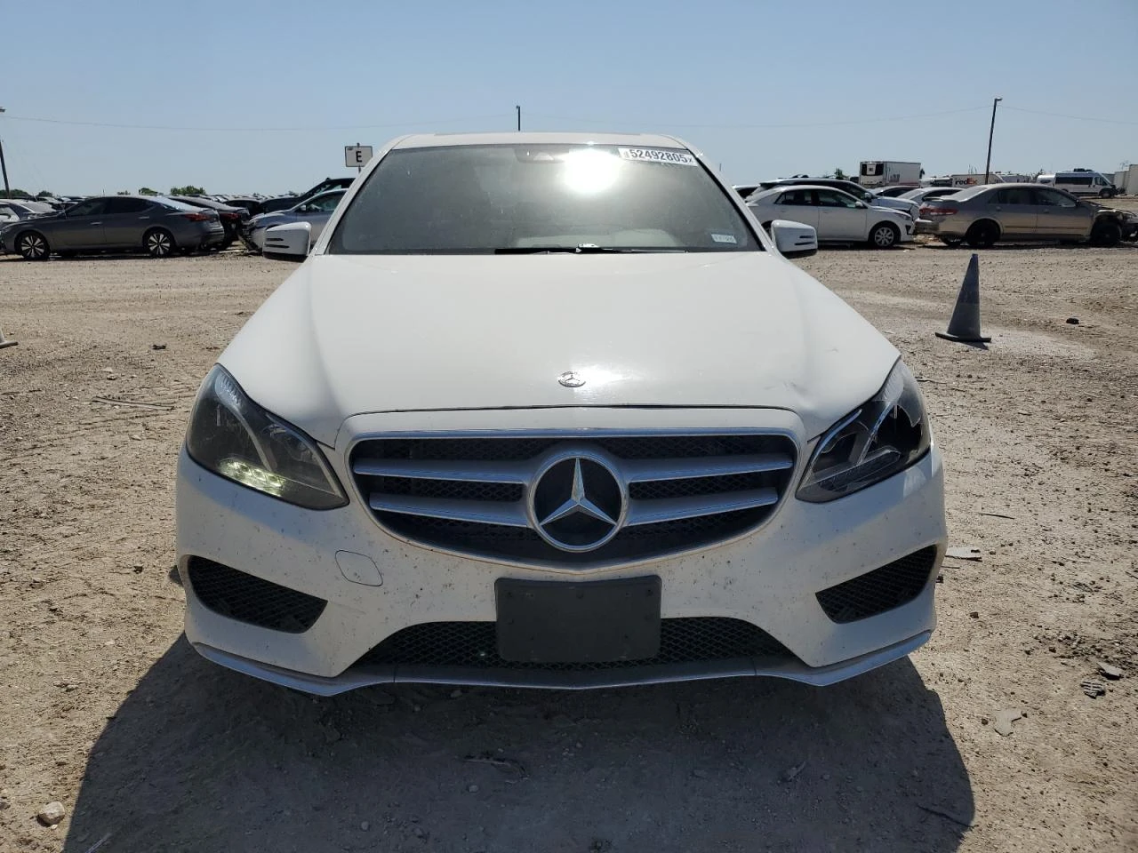 Mercedes-Benz E 350 4MATIC Harman, Key less, Памет, 2 ключа - изображение 5