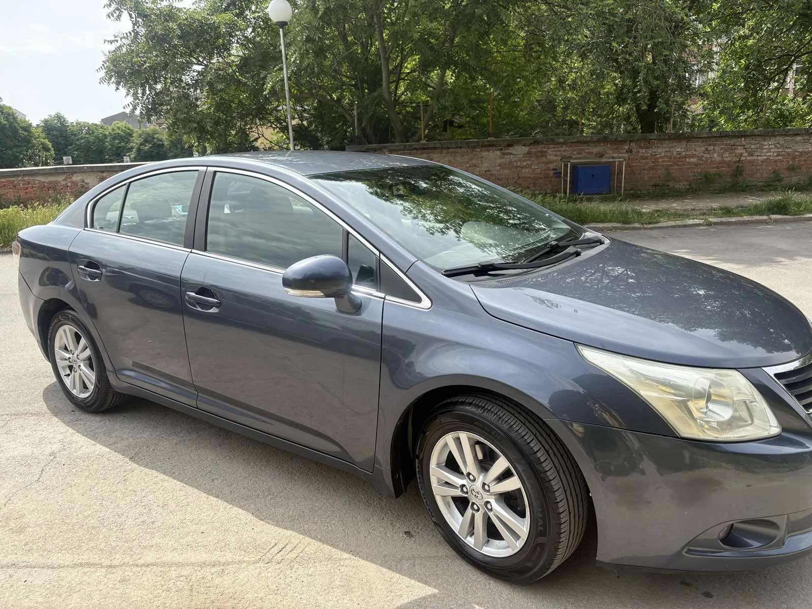 Toyota Avensis Т27 - изображение 2