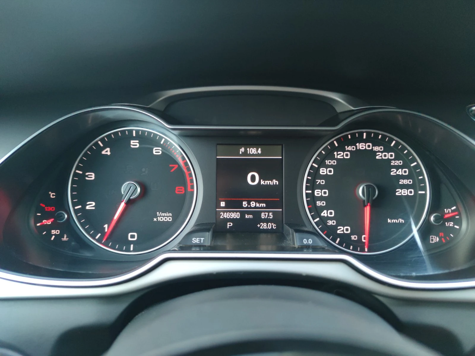 Audi A4 Allroad 2.0TFSI* ZF-8* FACELIFT, снимка 10 - Автомобили и джипове - 51767441