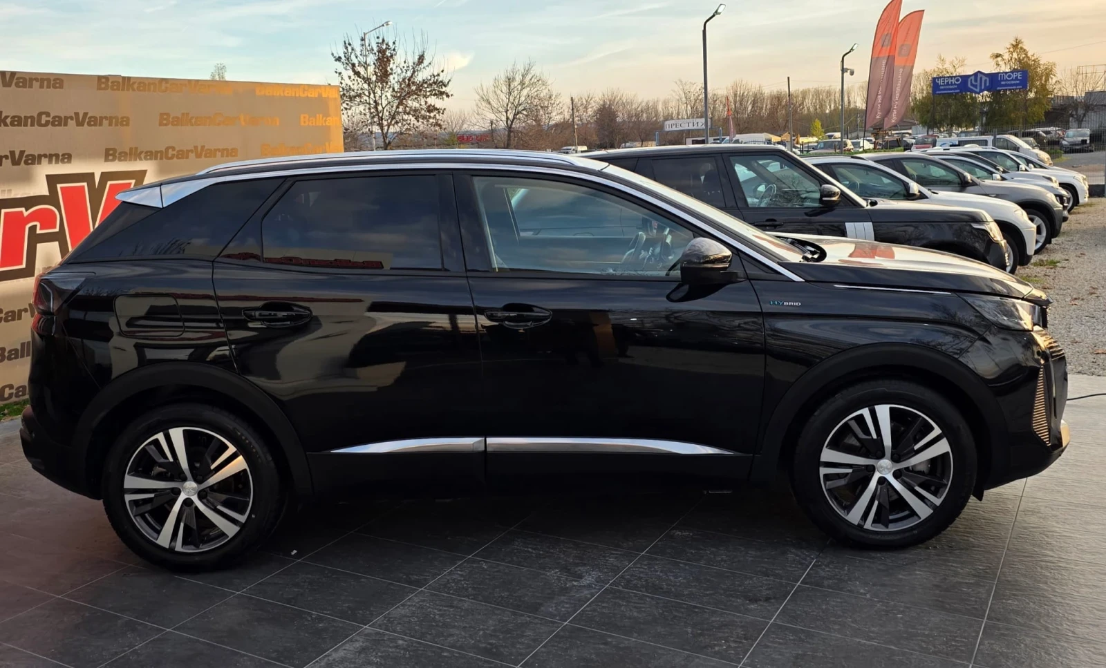 Peugeot 3008 PLUG-IN HYBRID 225E-EAT8 ALLURE PACK - изображение 3