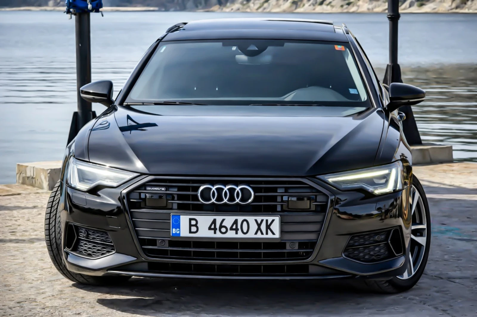 Audi A6 40TDI Avant Sport QUATTRO ! Matrix Light , Digital