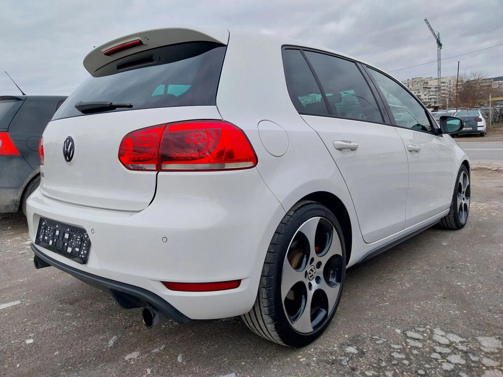 VW Golf 2.0 GTI/DSG - изображение 6