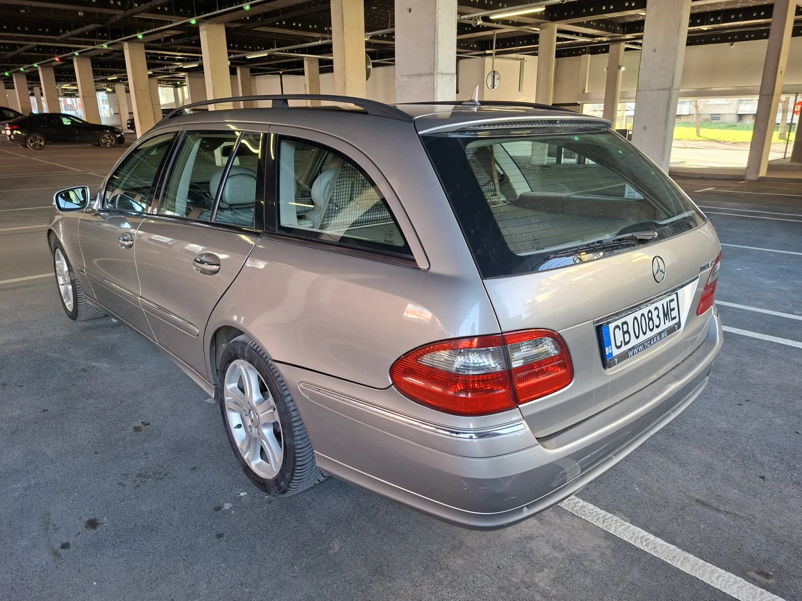 Mercedes-Benz E 320 avangarde, снимка 3 - Автомобили и джипове - 53852580