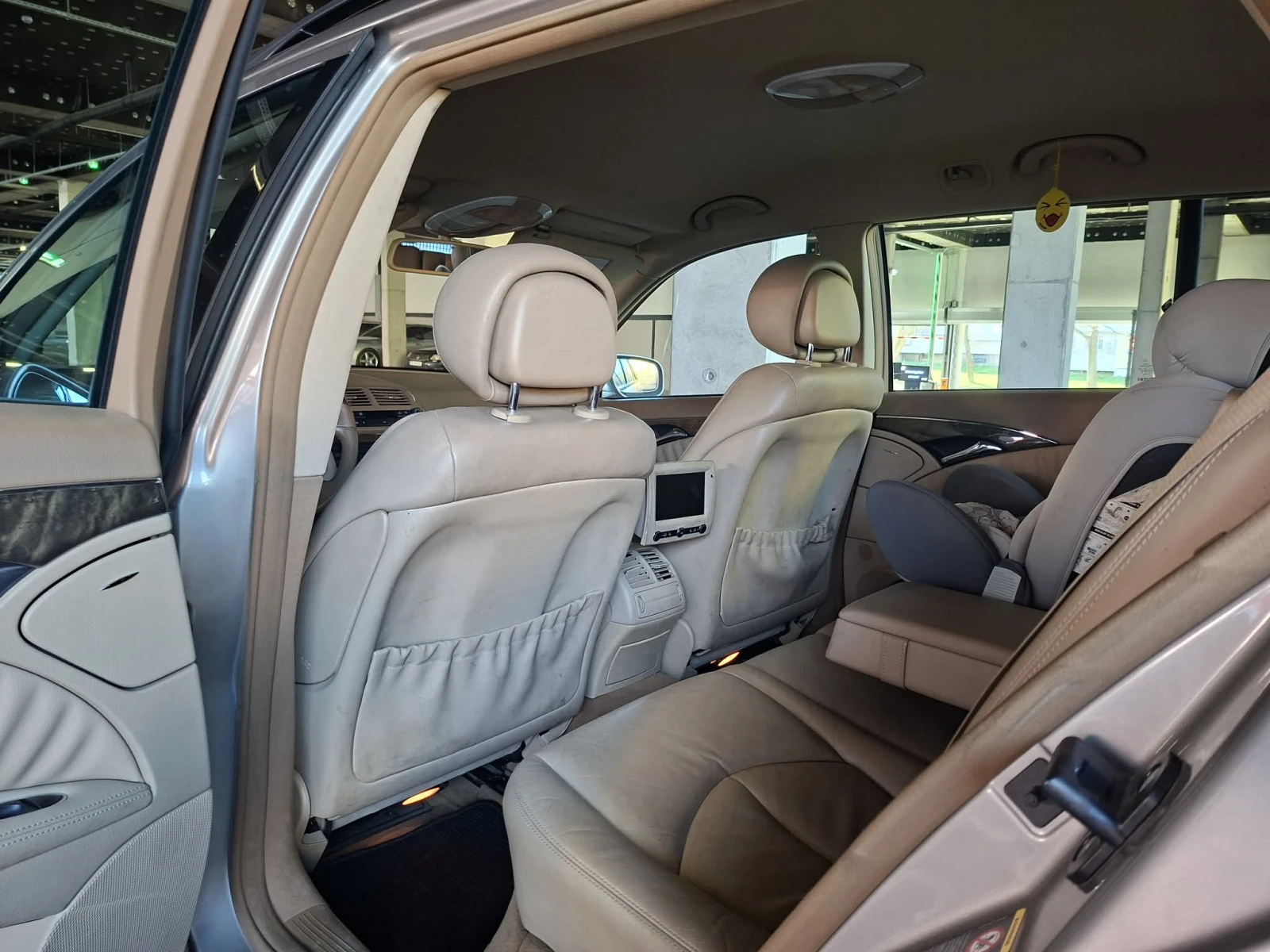 Mercedes-Benz E 320 avangarde, снимка 10 - Автомобили и джипове - 53852580