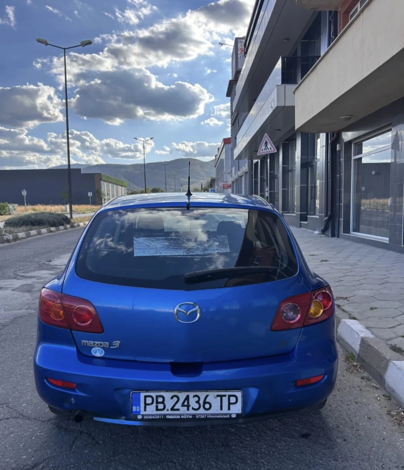 Mazda 3, снимка 4 - Автомобили и джипове - 53930101