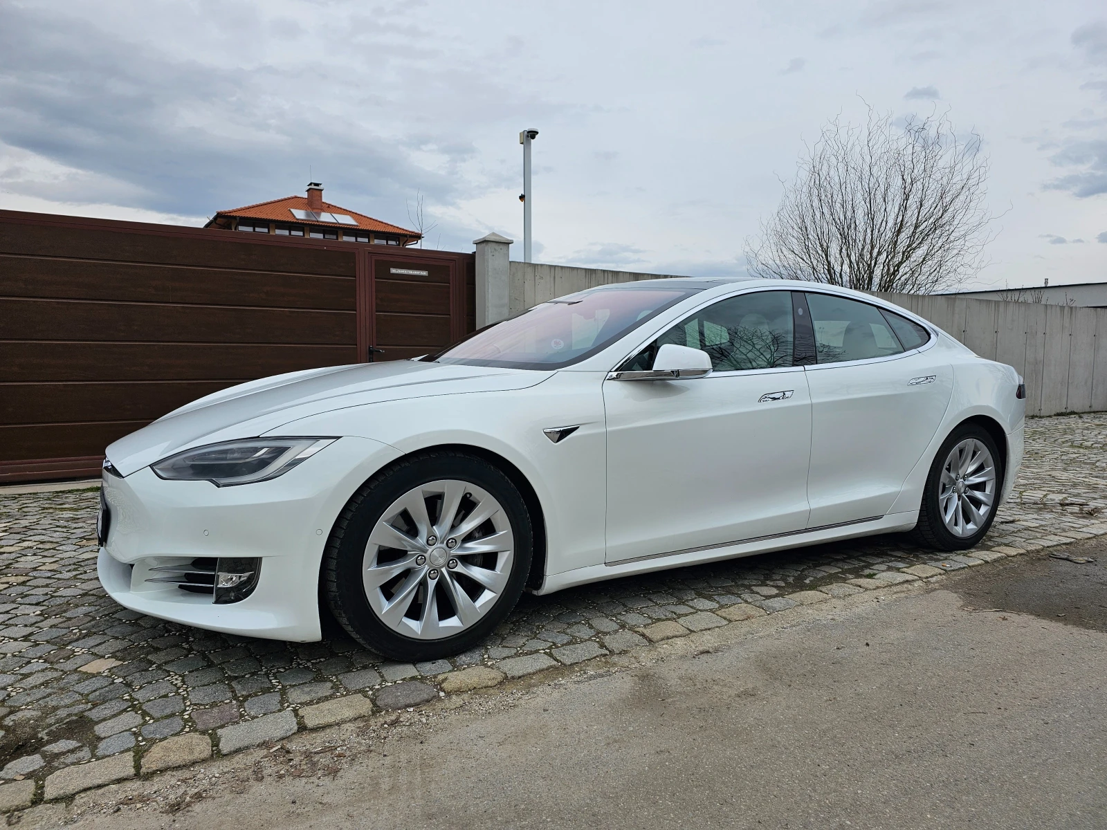 Tesla Model S 90D �������� 4�4 ��������� | Mobile.bg � ����������� 5