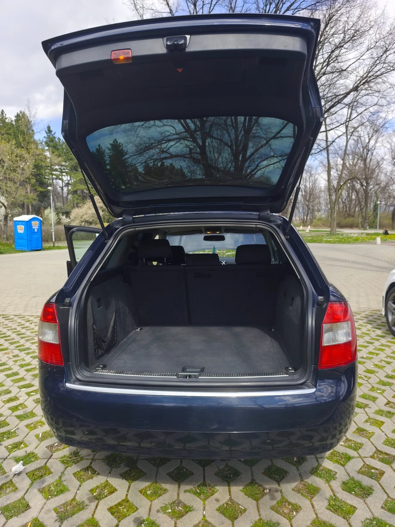 Audi A4 B6 1.9 TDI, снимка 7 - Автомобили и джипове - 54158084