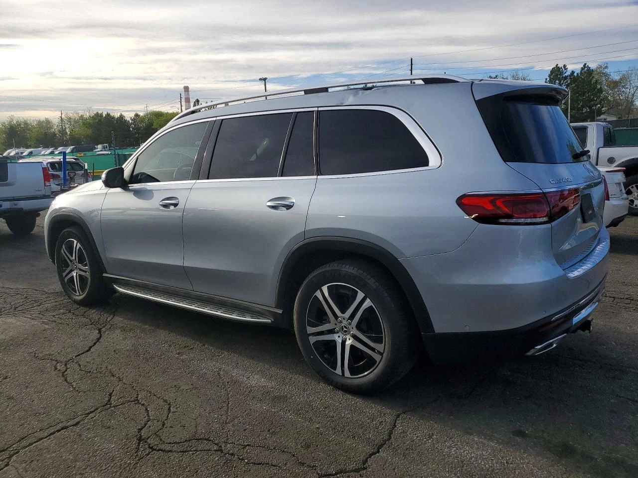 Mercedes-Benz GLS 450 3.0l 4Matic, снимка 2 - Автомобили и джипове - 54726048