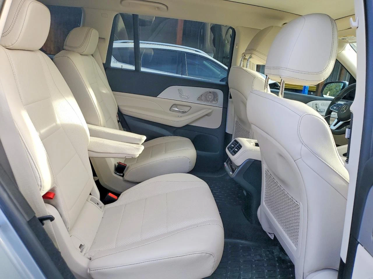 Mercedes-Benz GLS 450 3.0l 4Matic, снимка 11 - Автомобили и джипове - 54726048