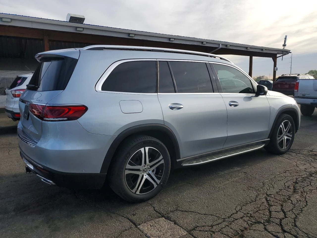 Mercedes-Benz GLS 450 3.0l 4Matic, снимка 3 - Автомобили и джипове - 54726048