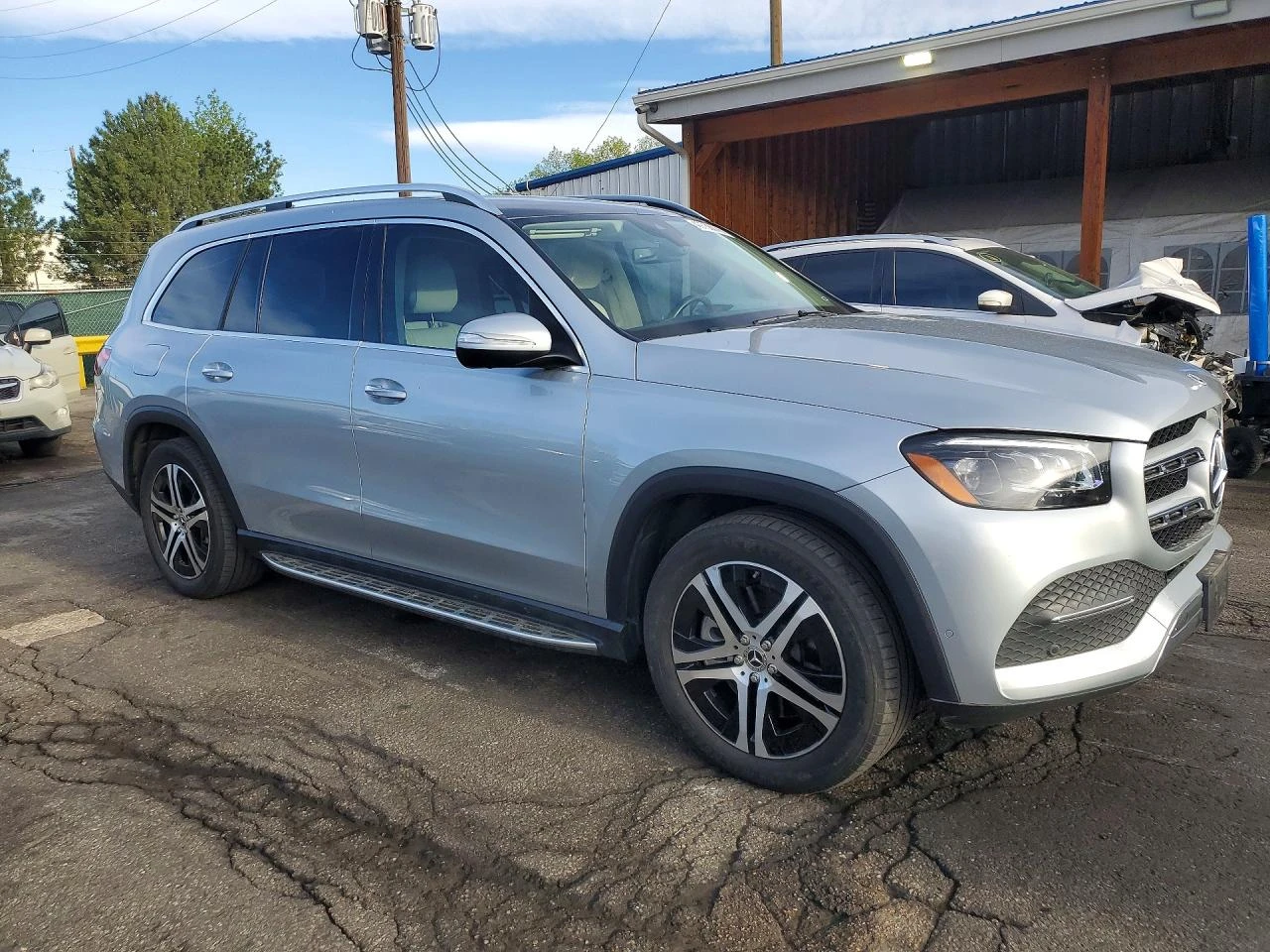 Mercedes-Benz GLS 450 3.0l 4Matic, снимка 4 - Автомобили и джипове - 54726048