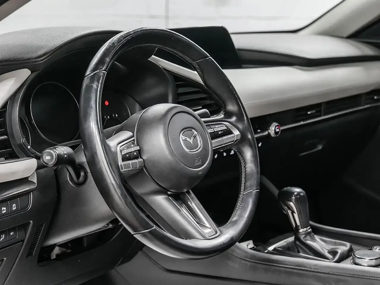 Mazda 3 GT | AWD | HUD | ������� ����� | CAM | PANO | BOSE | Mobile.bg � ����������� 14
