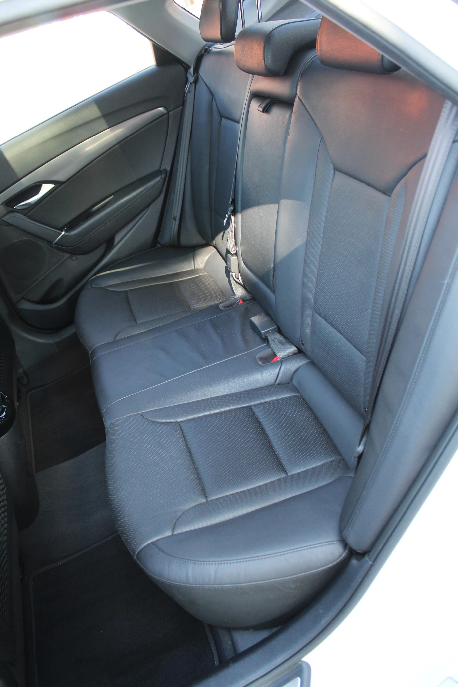 Hyundai I40 1.7D FULL, снимка 15 - Автомобили и джипове - 54843063