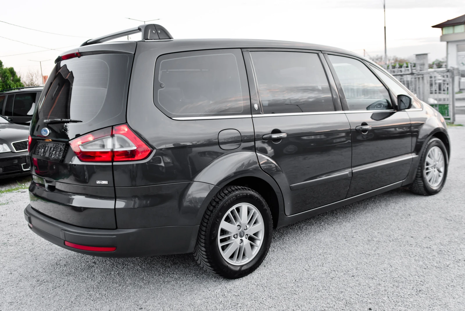 Ford Galaxy 2.0tdci 140ks 7mesta, снимка 4 - Автомобили и джипове - 54861216