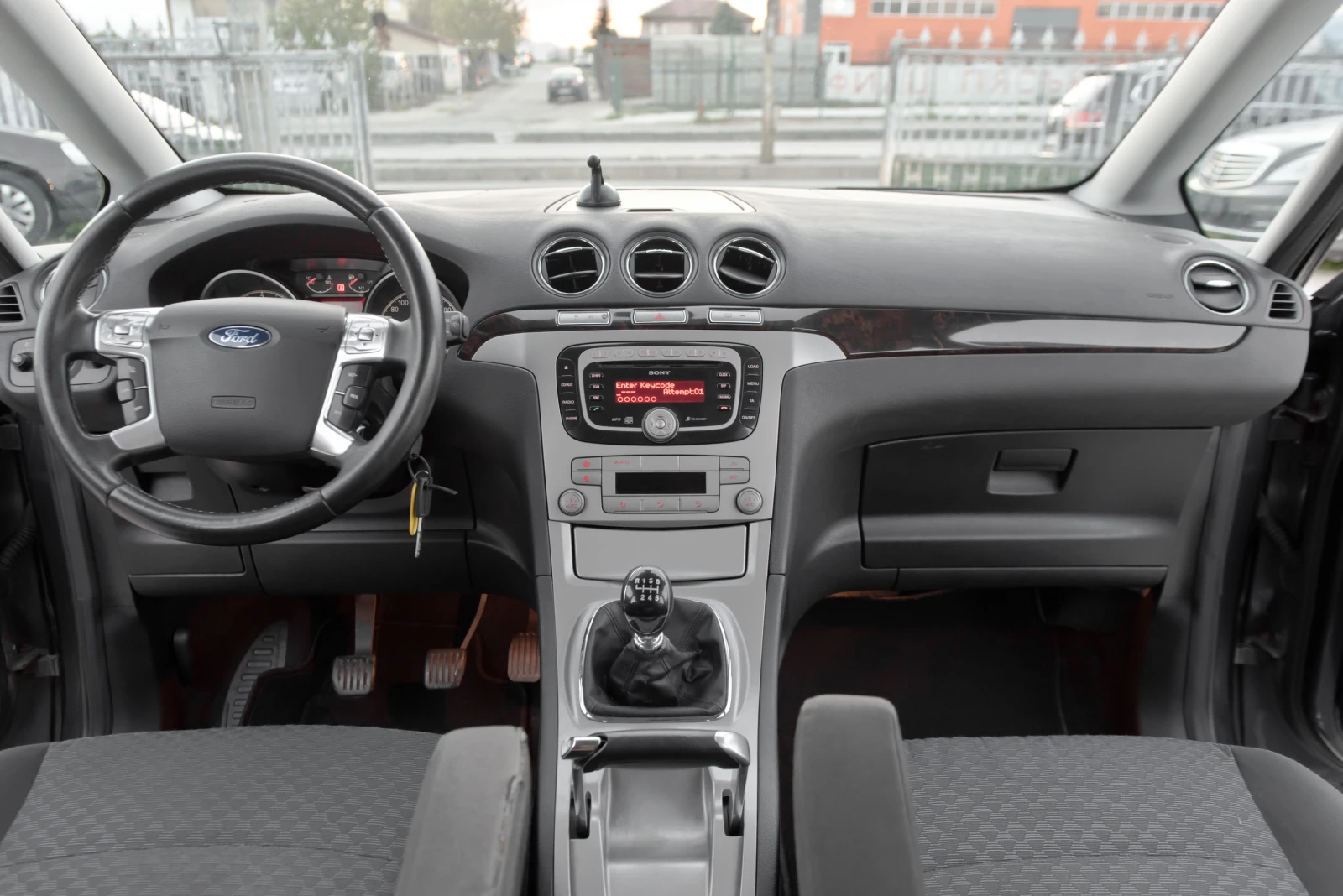 Ford Galaxy 2.0tdci 140ks 7mesta, снимка 14 - Автомобили и джипове - 54861216