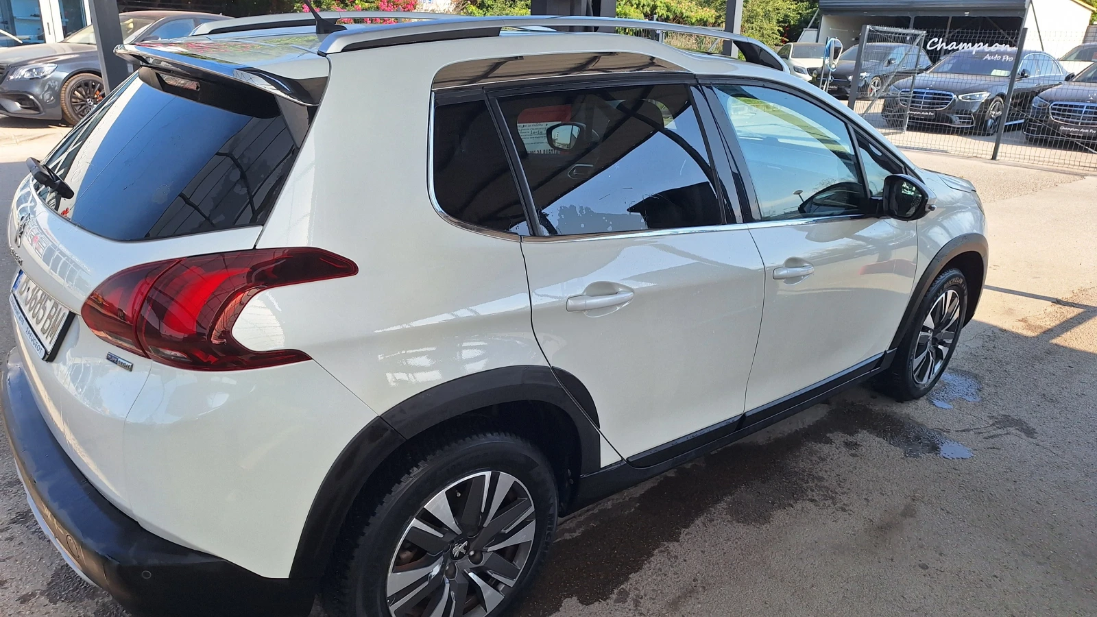 Peugeot 2008 1, 2 i 48000km, снимка 4 - Автомобили и джипове - 55516867