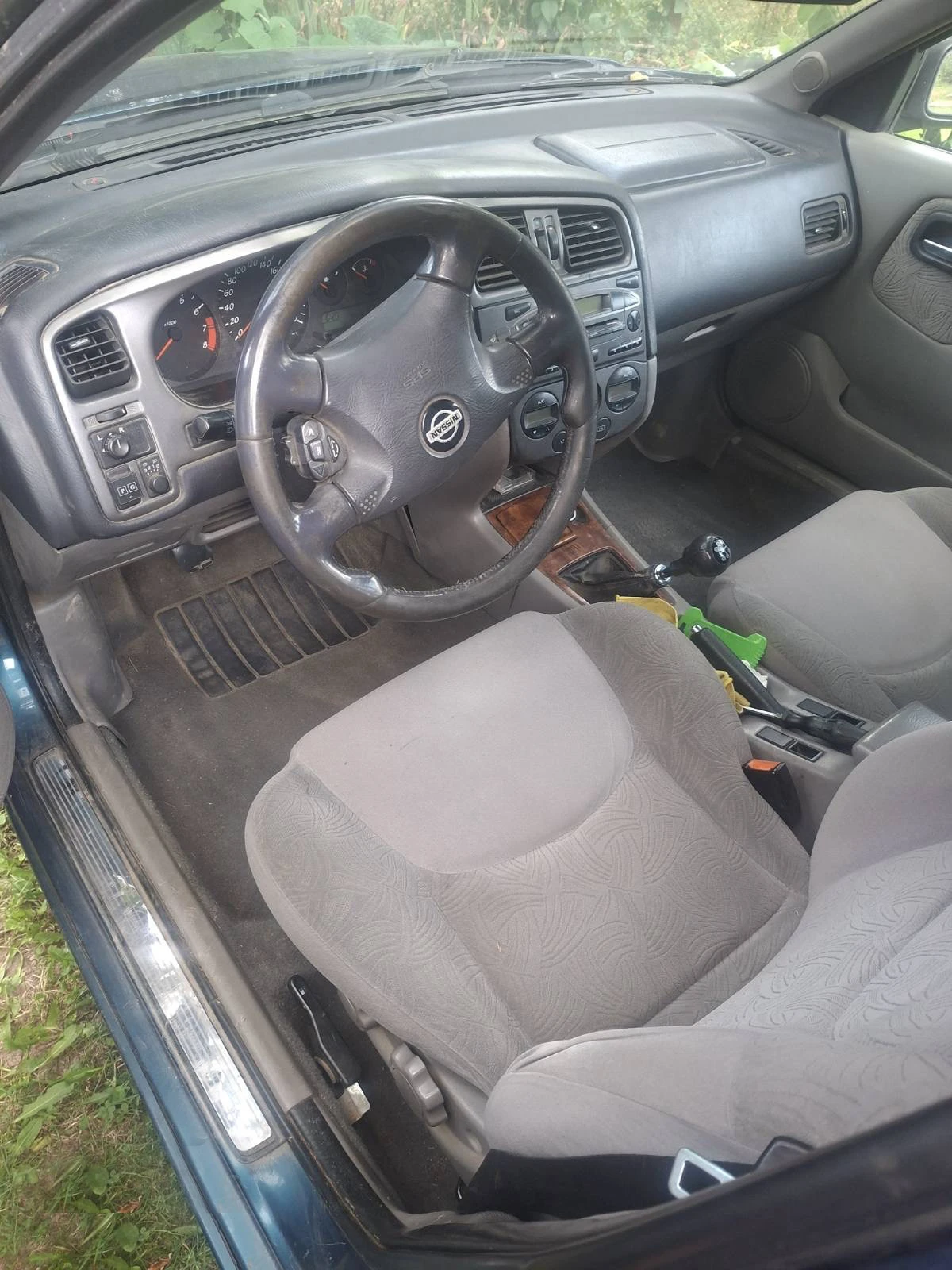 Nissan Primera, снимка 9 - Автомобили и джипове - 55670718