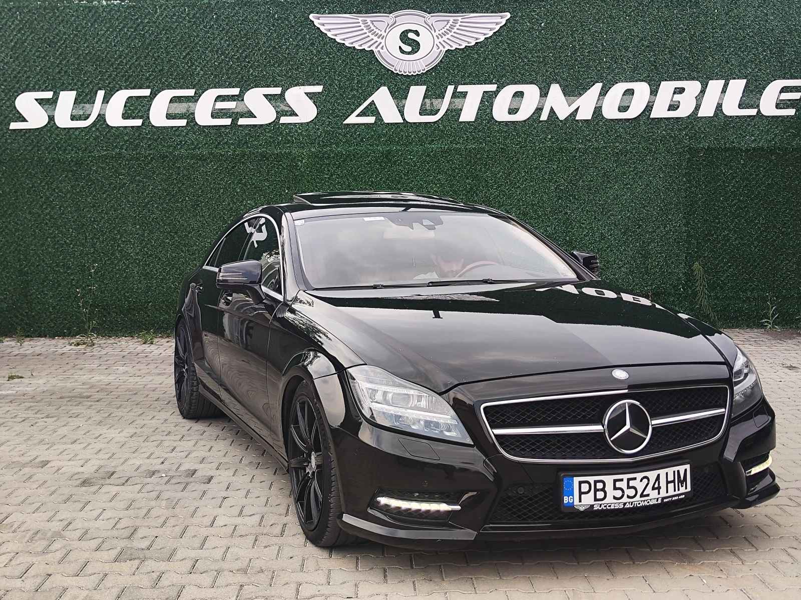 Mercedes-Benz CLS 500 DESIGNO* 4MATIC* PODGREV* OBDUH* ALCANTAR* LINEAS*, снимка 2 - Автомобили и джипове - 55792500