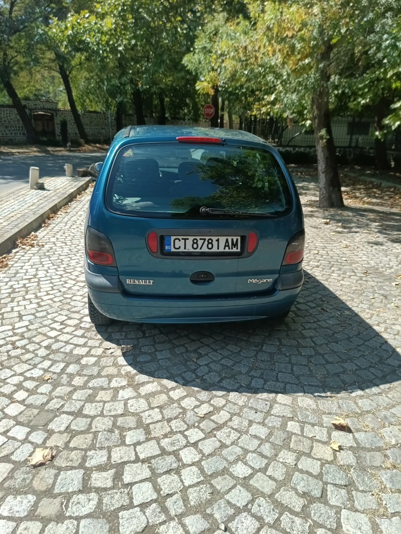 Renault Scenic 1.6 8v 90коня газ, снимка 5 - Автомобили и джипове - 55954113