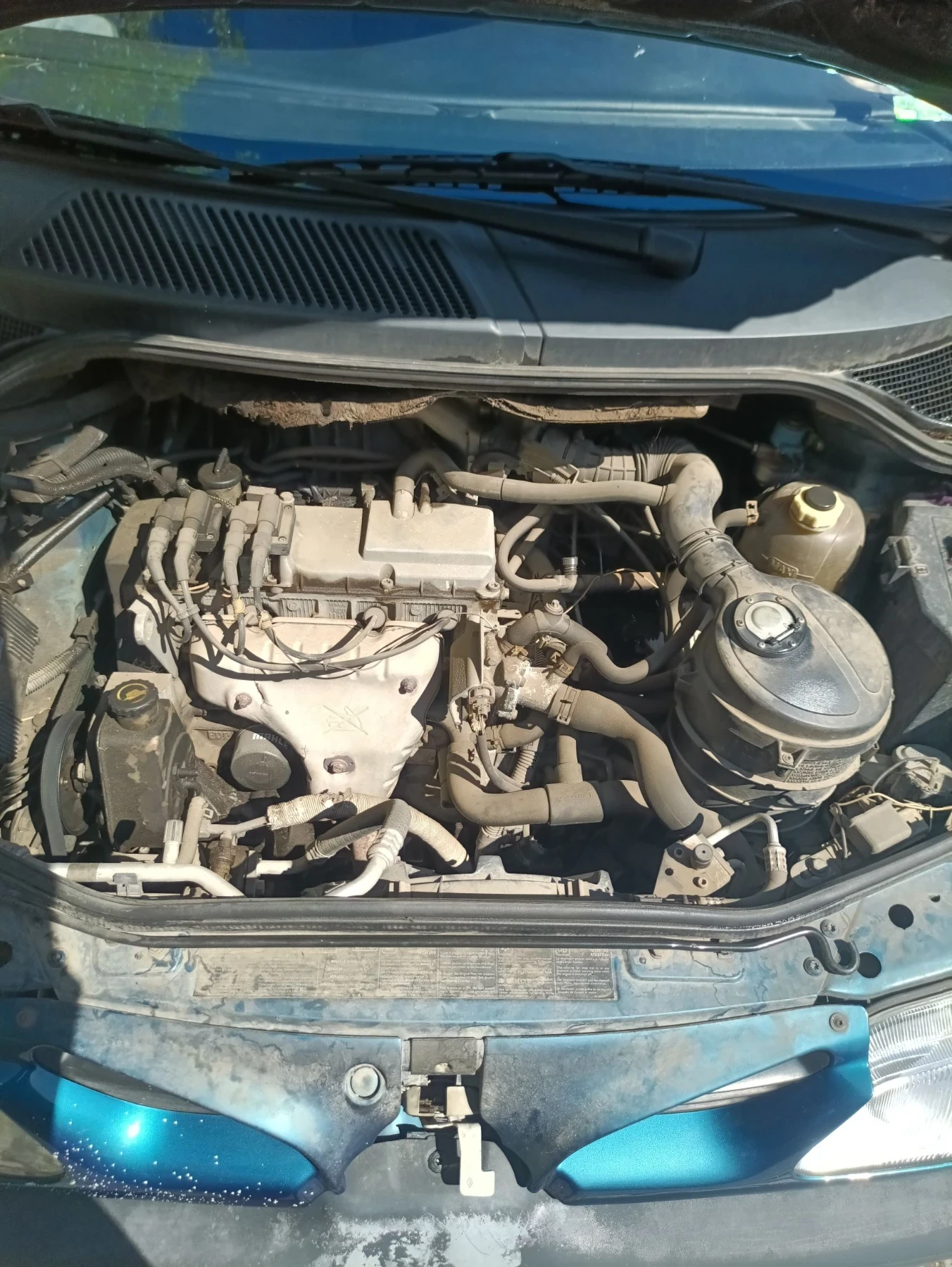 Renault Scenic 1.6 8v 90коня газ, снимка 10 - Автомобили и джипове - 55954113