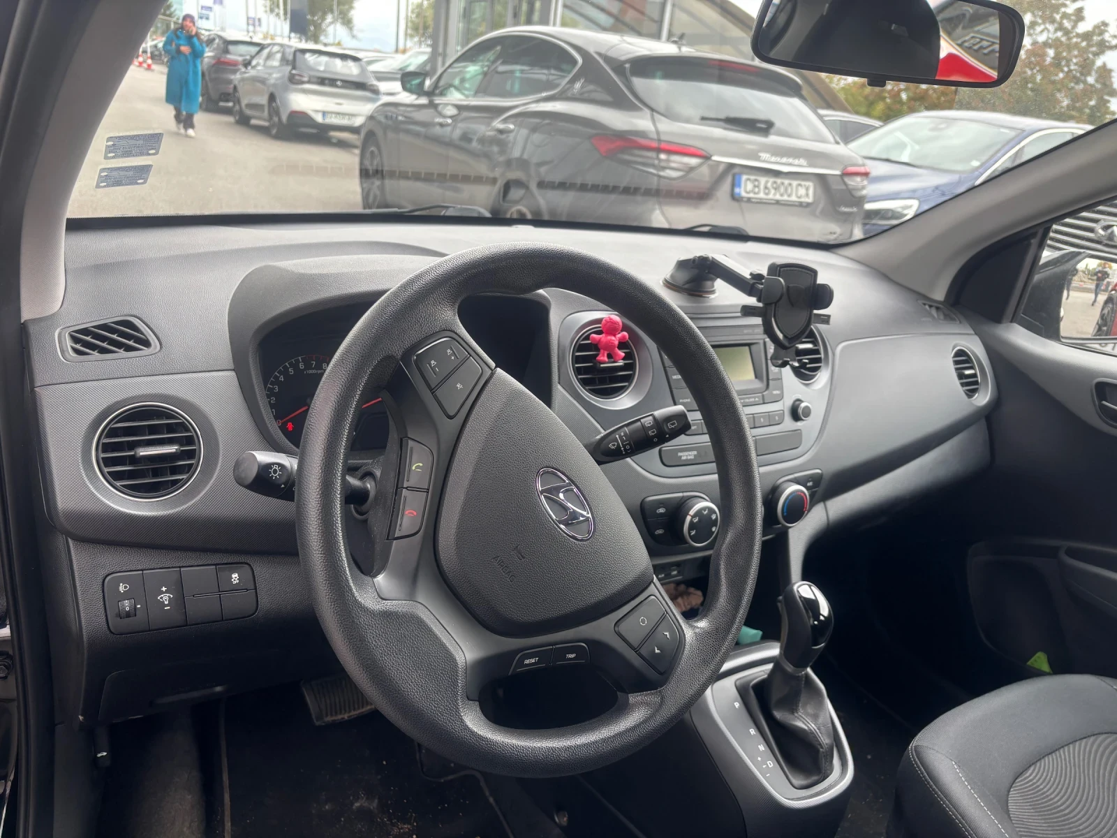 Hyundai I10 Elegance, снимка 11 - Автомобили и джипове - 56665492